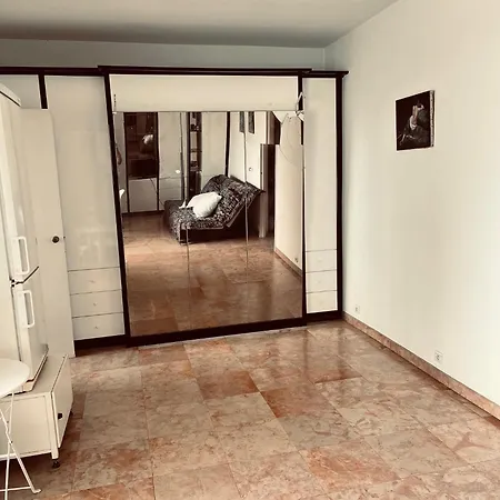 Perle Rare Cannes Croisette Vue Mer Parking 4P Apartment